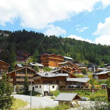 Chalet De Charme Avec Jacuzzi, Sauna Et Wifi, Proche Des Pistes - Fr-1-181-2797