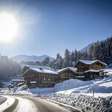 Chalet De Charme Avec Jacuzzi, Sauna Et Wifi, Proche Des Pistes - Fr-1-181-2797 *
